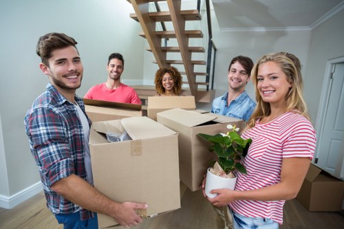 Man with van service for apartment moves in Canary Wharf