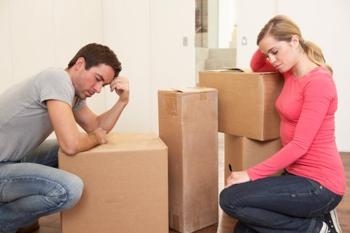 Local home moving service serving Canary Wharf and nearby East London areas