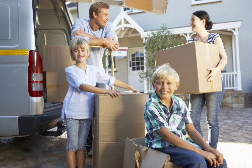 Safe and flexible payment options for Man With Van Canary Wharf